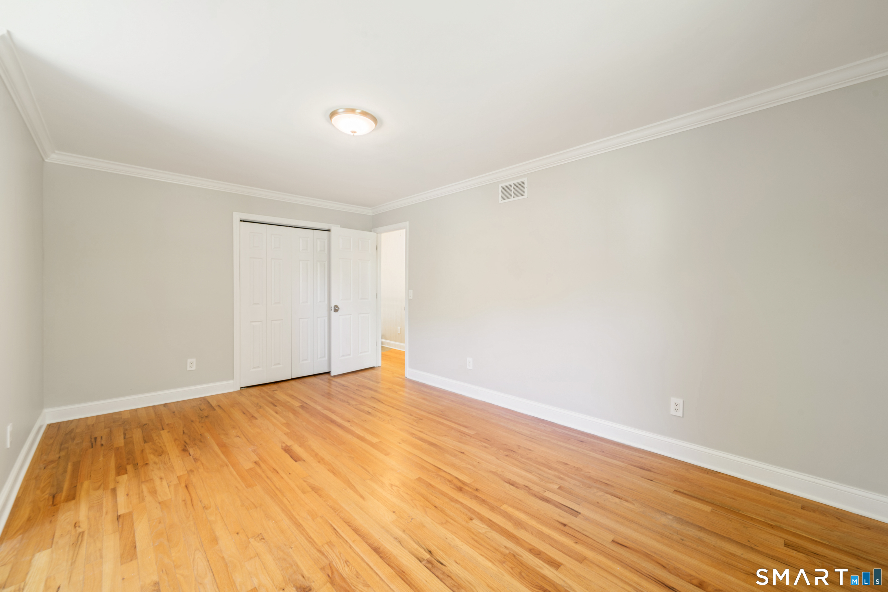 20 Whitefield Drive Trumbull CT 06611