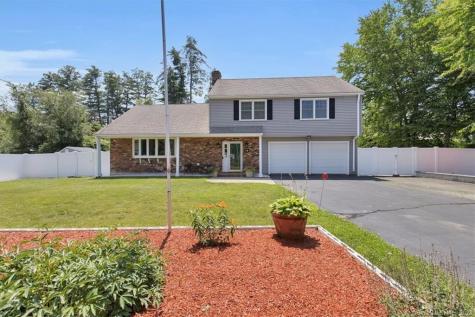 26 Grimes Brook Place Simsbury CT 06070