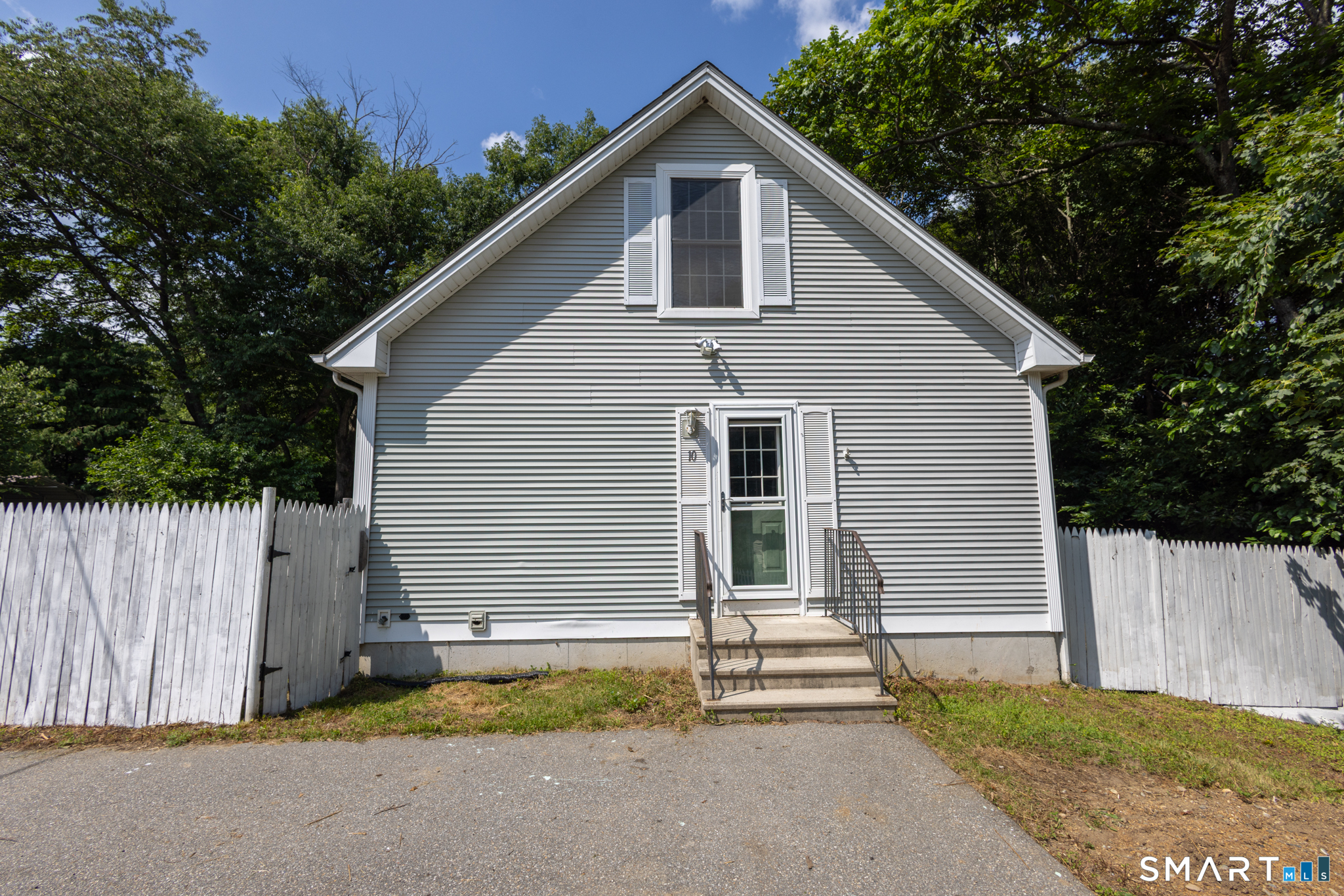 10 Russell Avenue Brooklyn CT 06234