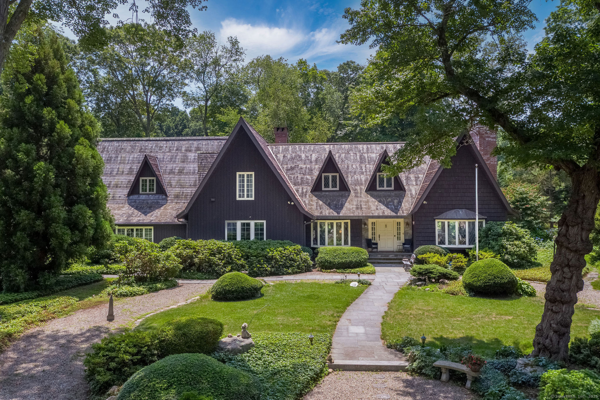 6 Tantummaheag Road Old Lyme CT 06371