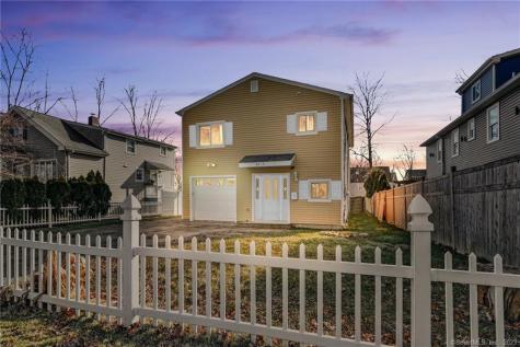 32 1/2 Ryan Avenue Norwalk CT 06854