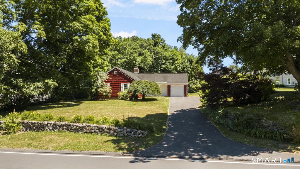 43 East Village Road Shelton CT 06484
