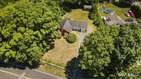 43 East Village Road Shelton CT 06484