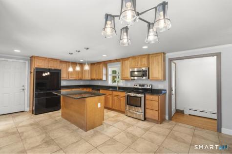 43 East Village Road Shelton CT 06484