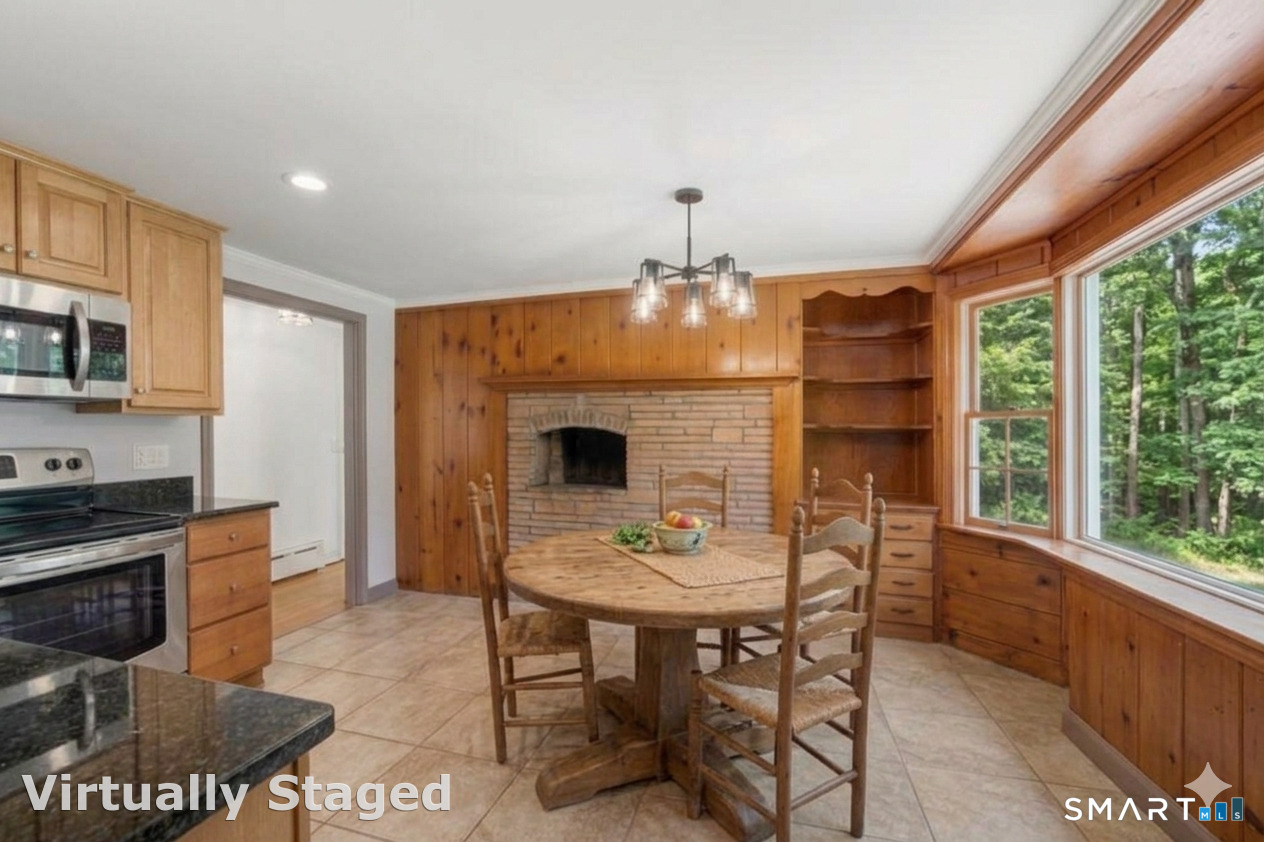 43 East Village Road Shelton CT 06484