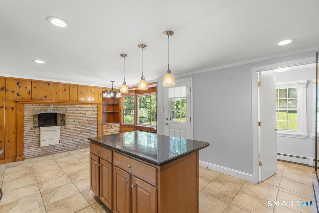 43 East Village Road Shelton CT 06484