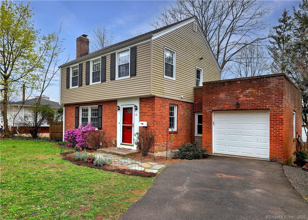 16 Homelands Terrace Hamden CT 06517