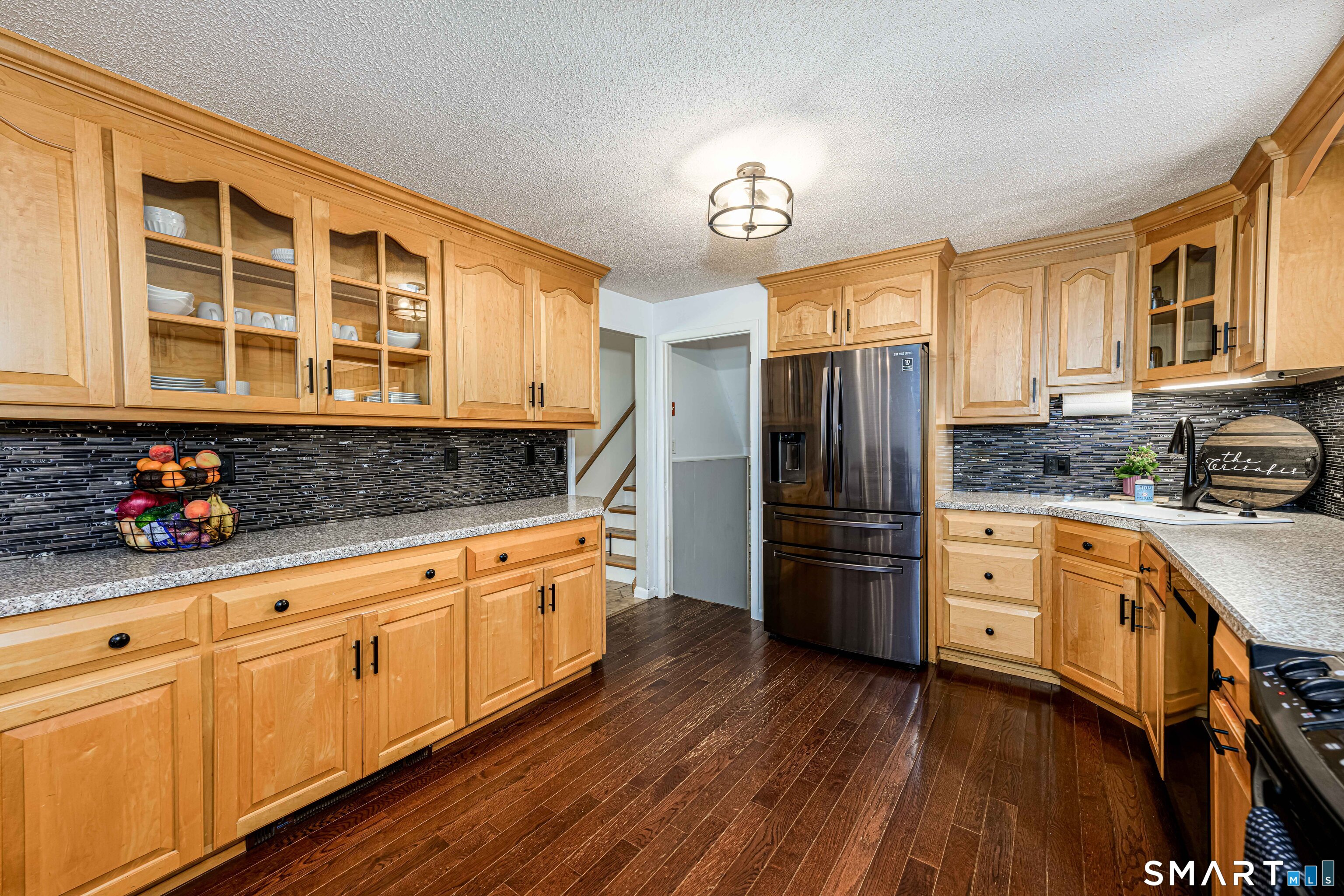 17 Julius Drive East Haven CT 06513
