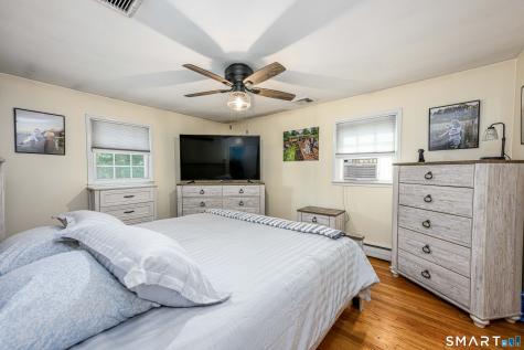 17 Julius Drive East Haven CT 06513