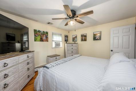 17 Julius Drive East Haven CT 06513