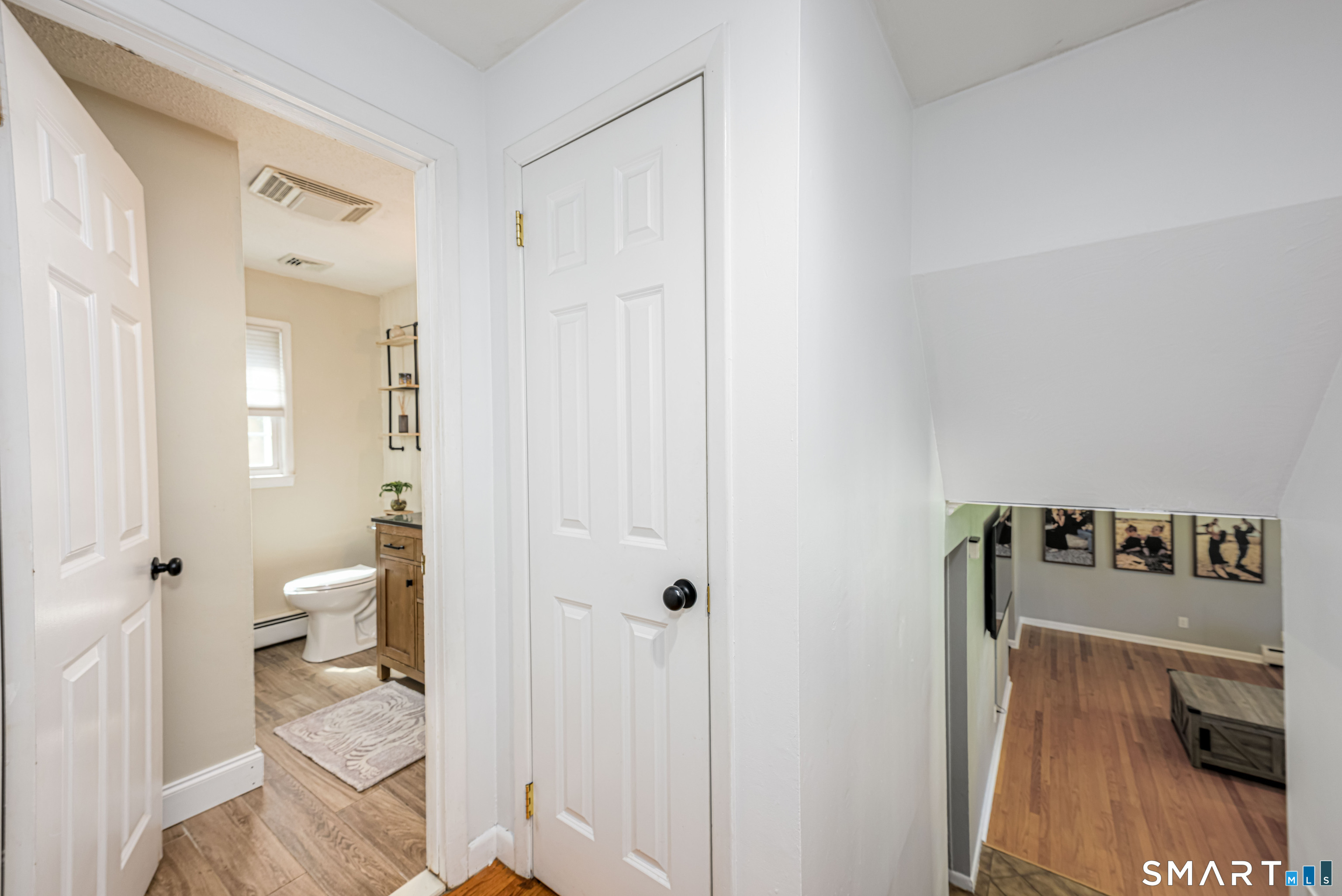 17 Julius Drive East Haven CT 06513