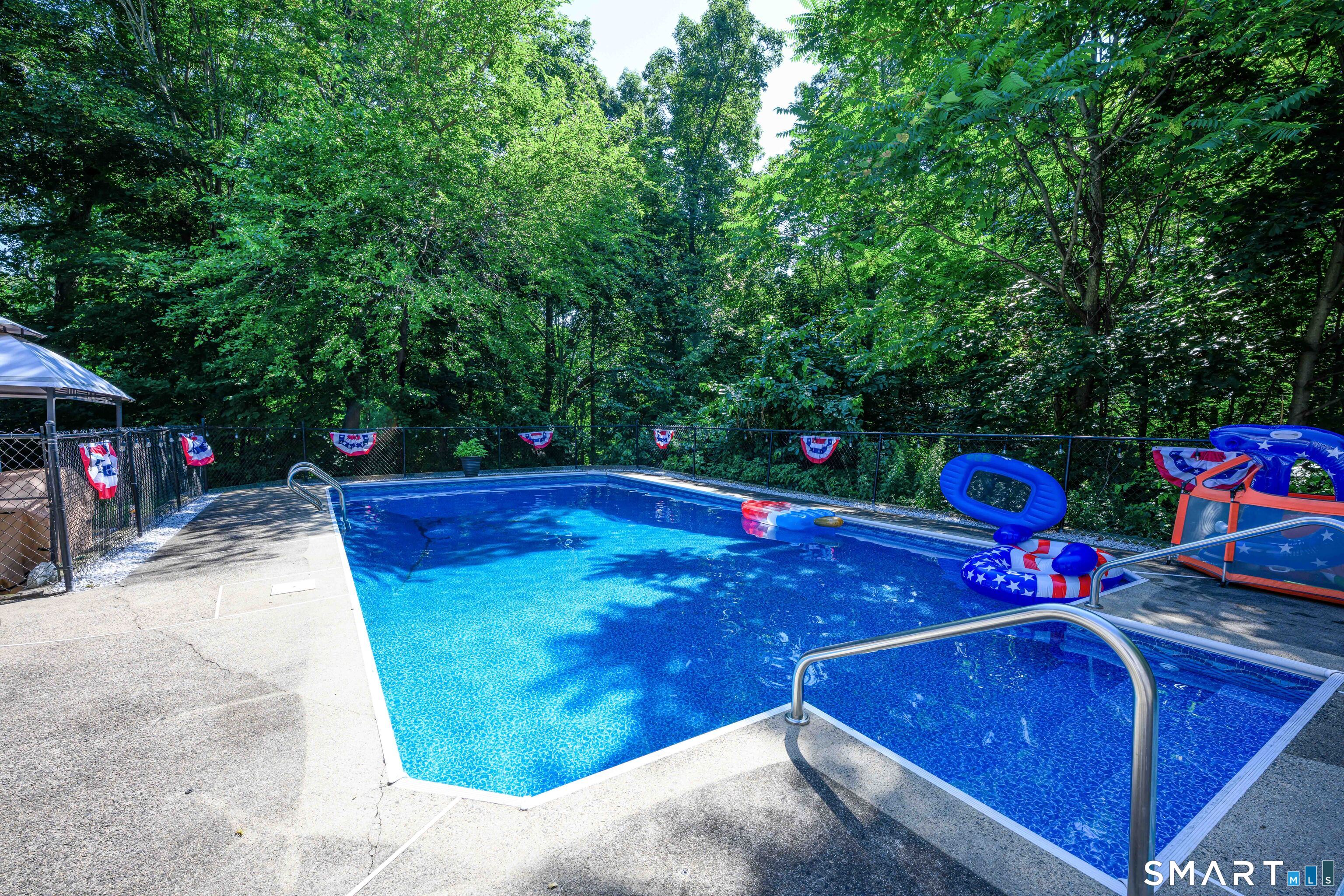 17 Julius Drive East Haven CT 06513