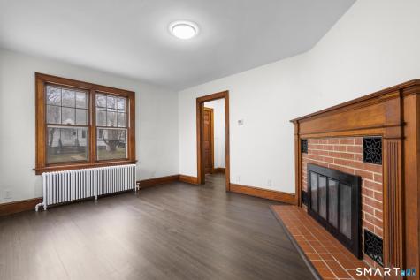 37 Byrneside Avenue Waterbury CT 06704