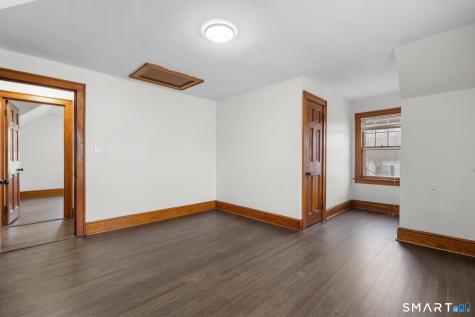 37 Byrneside Avenue Waterbury CT 06704
