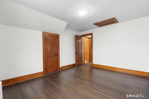 37 Byrneside Avenue Waterbury CT 06704