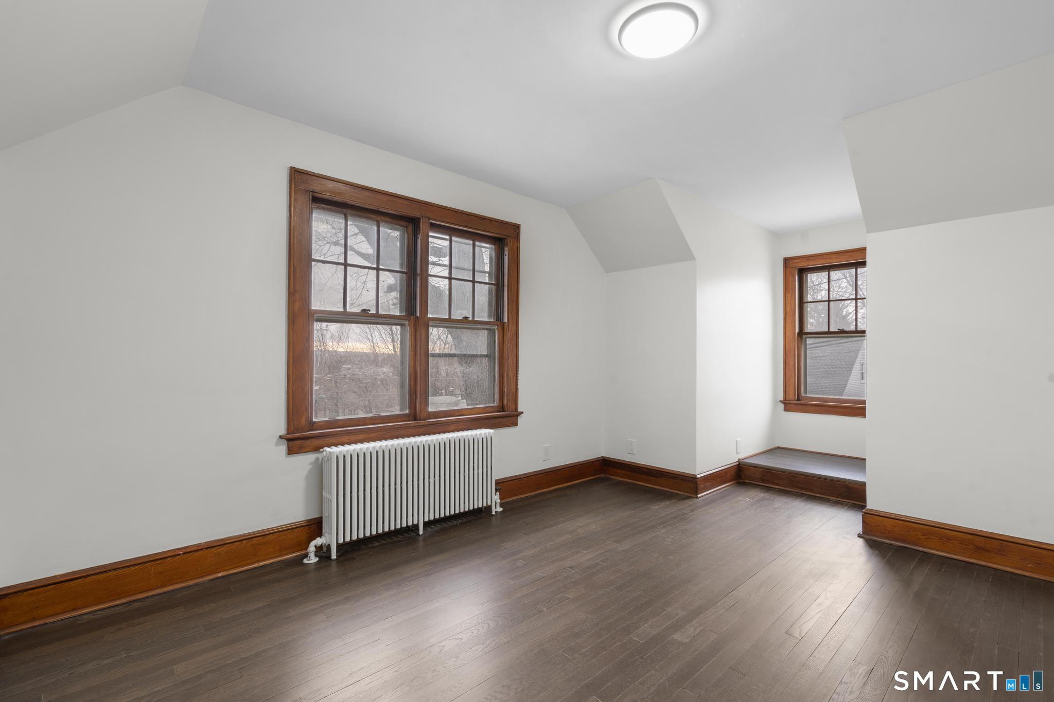 37 Byrneside Avenue Waterbury CT 06704