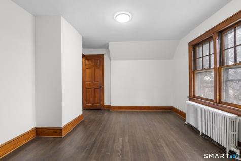 37 Byrneside Avenue Waterbury CT 06704