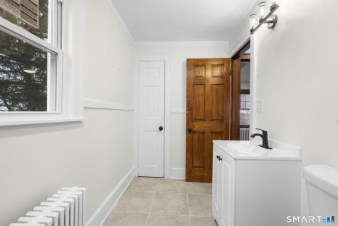 37 Byrneside Avenue Waterbury CT 06704