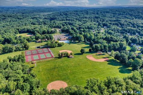 176 Cutlers Farm Road Monroe CT 06468