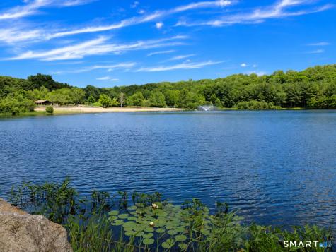 176 Cutlers Farm Road Monroe CT 06468