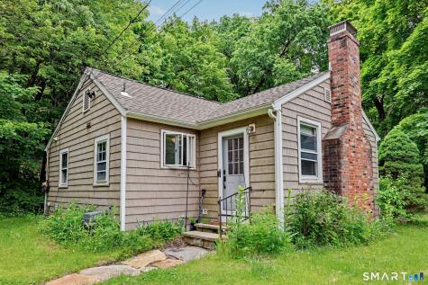 37 Highland Avenue Redding CT 06896