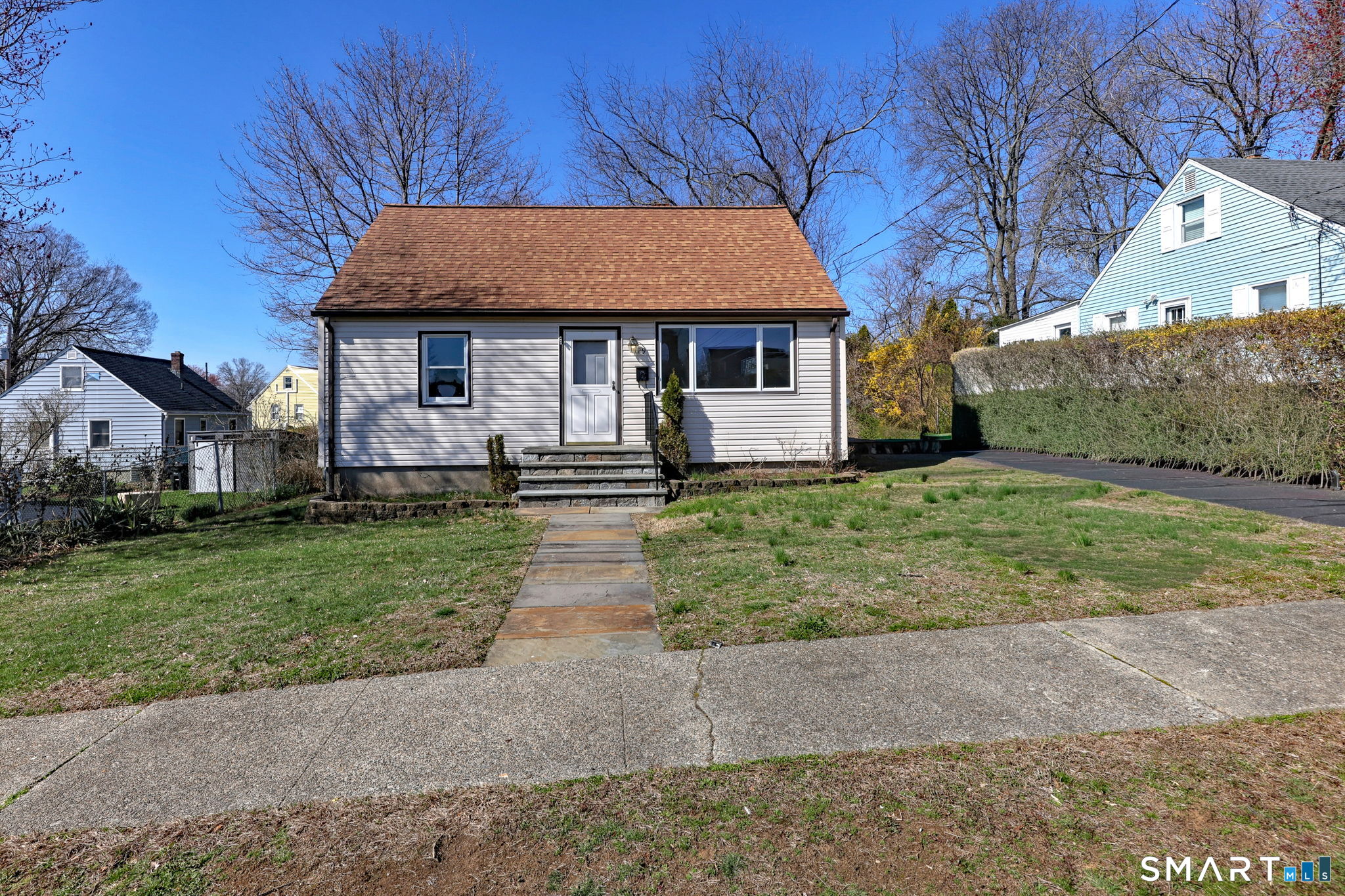 29 Primrose Street Milford CT 06460