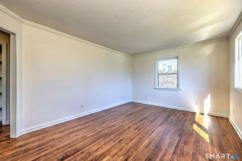 29 Primrose Street Milford CT 06460