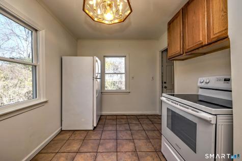 29 Primrose Street Milford CT 06460