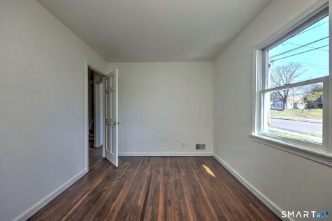 29 Primrose Street Milford CT 06460