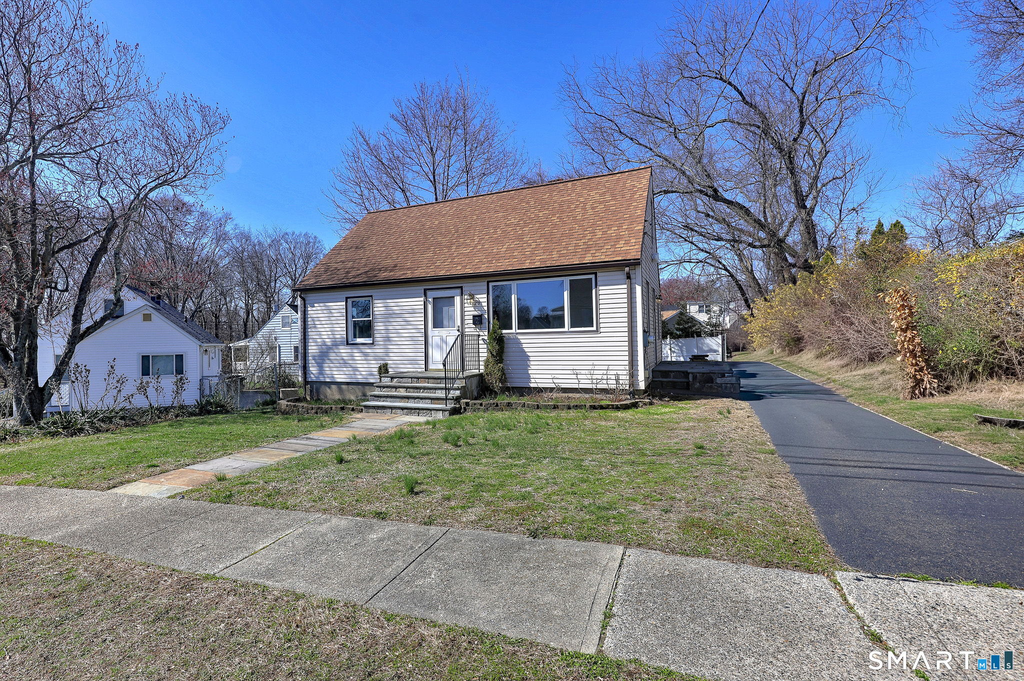 29 Primrose Street Milford CT 06460