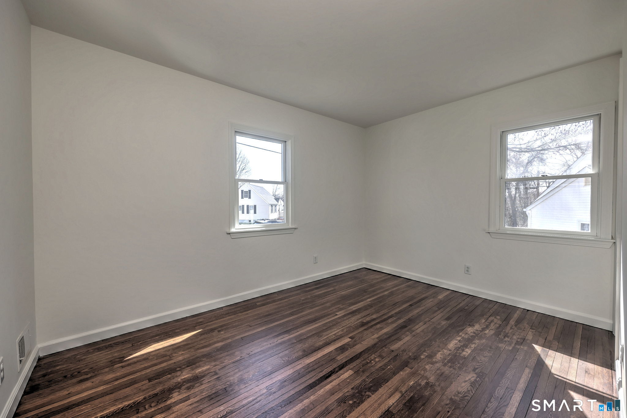 29 Primrose Street Milford CT 06460