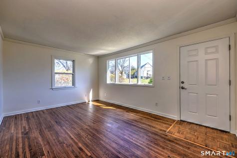 29 Primrose Street Milford CT 06460