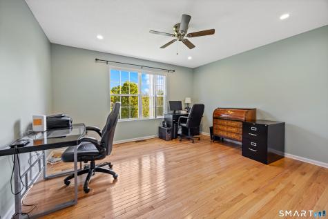 10 Conhurst Drive North Haven CT 06473