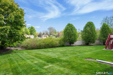 10 Conhurst Drive North Haven CT 06473