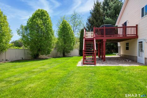 10 Conhurst Drive North Haven CT 06473