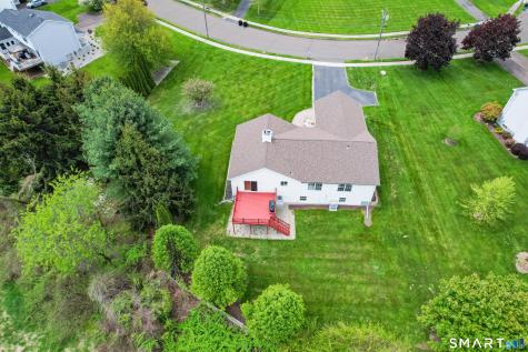 10 Conhurst Drive North Haven CT 06473