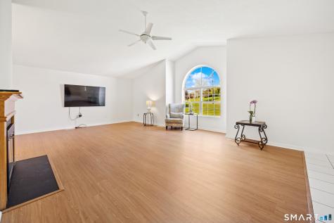 10 Conhurst Drive North Haven CT 06473