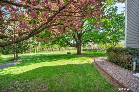 122 Nooks Hill Road Cromwell CT 06416