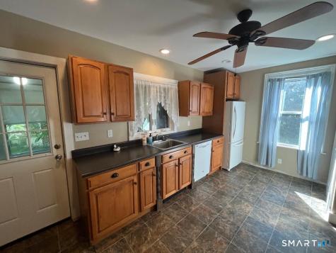 125 Orchard Street Ellington CT 06029