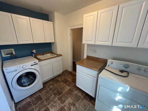 125 Orchard Street Ellington CT 06029