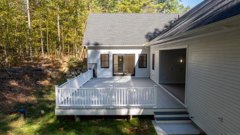 23 Lords Meadow Lane Old Lyme CT 06371