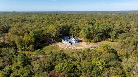 23 Lords Meadow Lane Old Lyme CT 06371