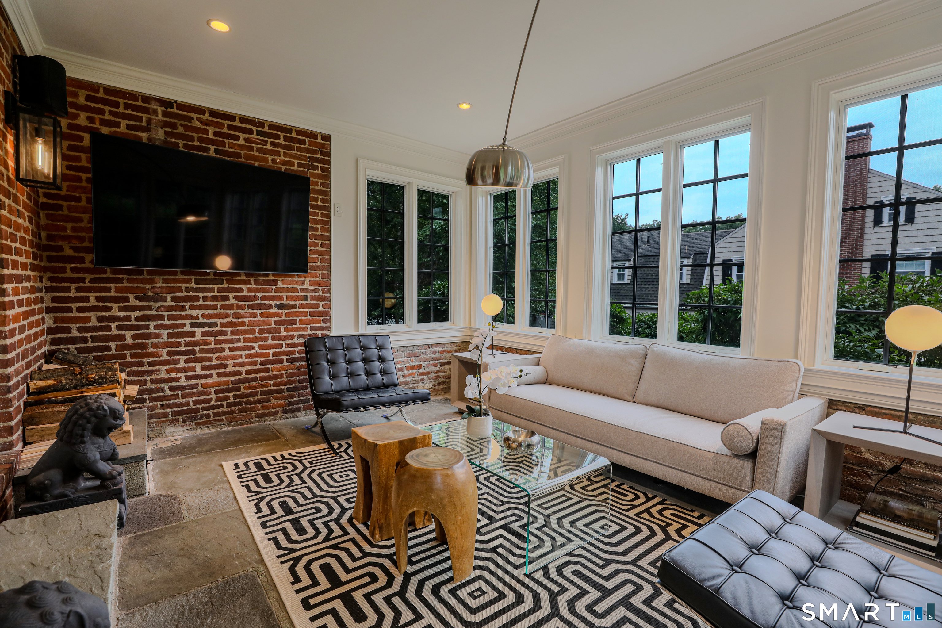 53 Belknap Road West Hartford CT 06117