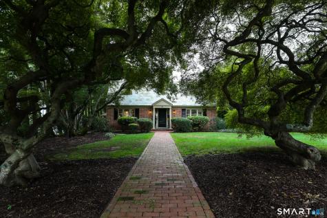 53 Belknap Road West Hartford CT 06117