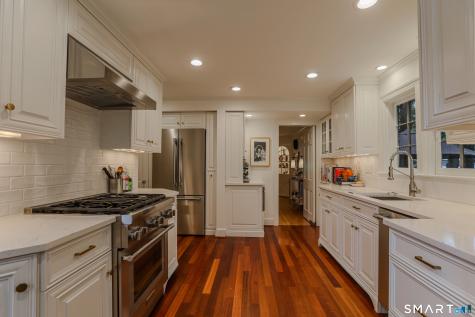 53 Belknap Road West Hartford CT 06117