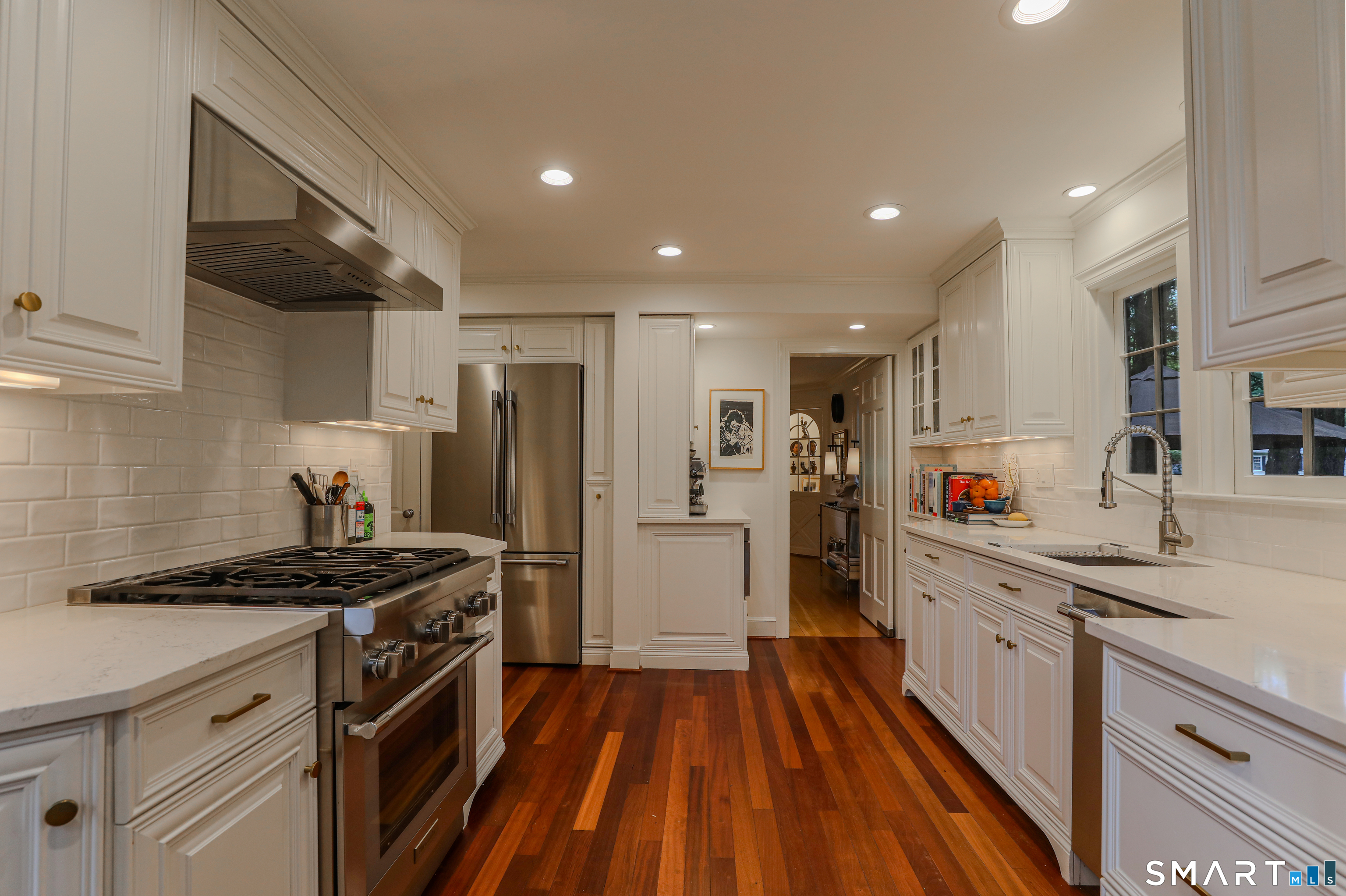 53 Belknap Road West Hartford CT 06117
