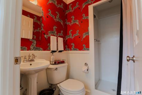 53 Belknap Road West Hartford CT 06117