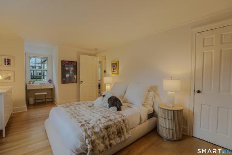 53 Belknap Road West Hartford CT 06117