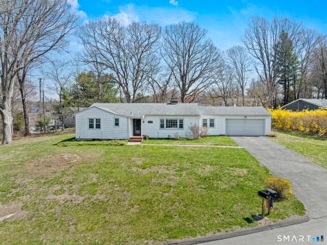 30 Sky Edge Drive Bethel CT 06801