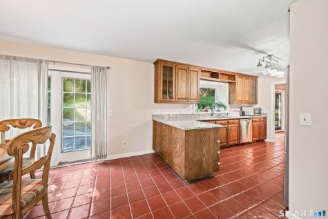 69 Nonnewaug Road Woodbury CT 06798